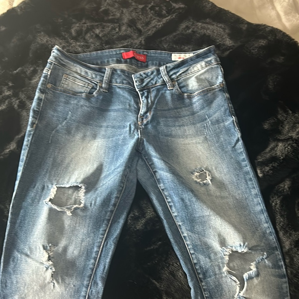 Vintage Guess jeans..Medium Rise Skinny US size 31!!! Like new!!!